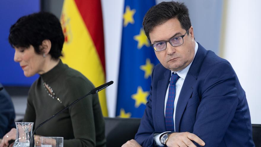 El Gobierno español limita al 35% la publicidad institucional para que "no se convierta en un medio de compra de medios"