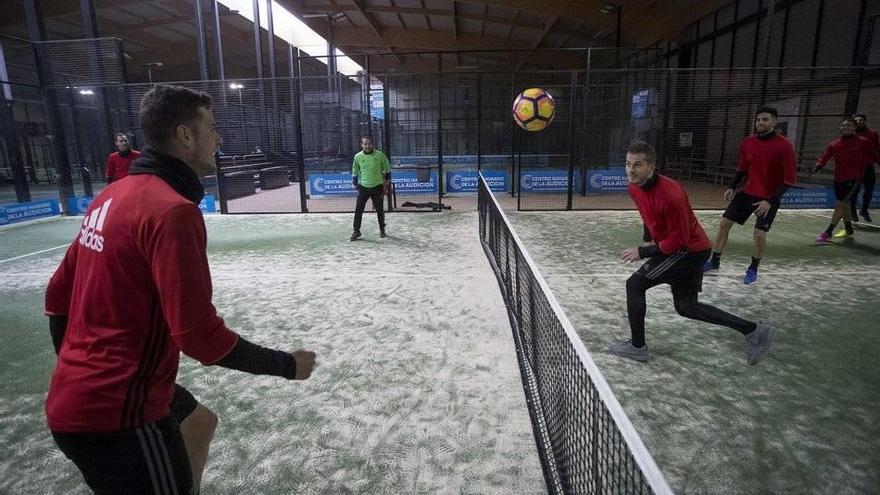 ‘Fut-pádel’ bajo techo