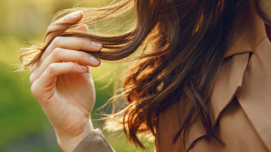 Cómo cuidar el cabello: los trucos del dermatólogo Carlos Morales para mantenerlo sano y fuerte