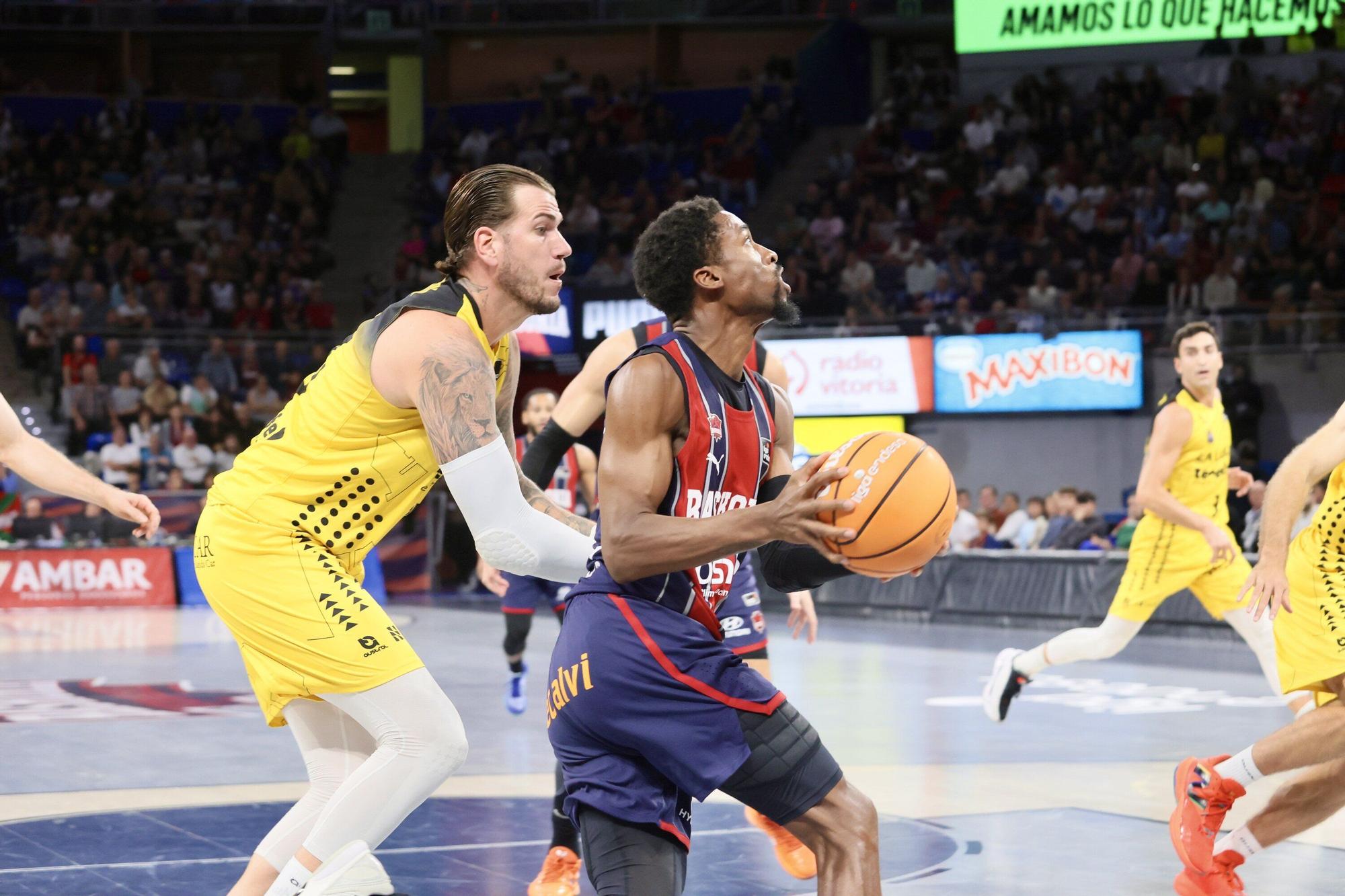 Todas las imágenes del Baskonia - La Laguna Tenerife (89-79)