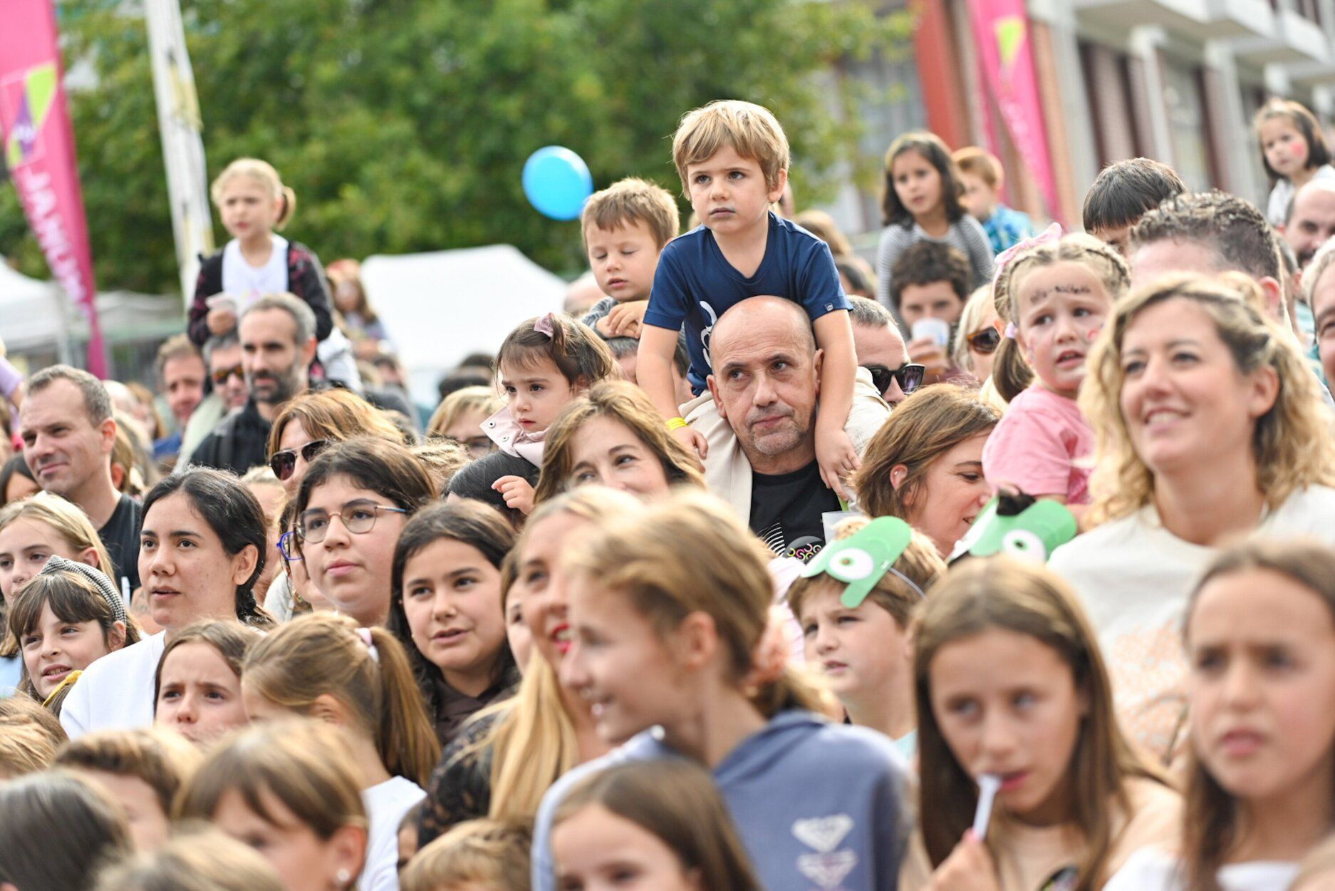 [Fotos] Kilometroak 2025 pone a saltar al euskera en Elgoibar