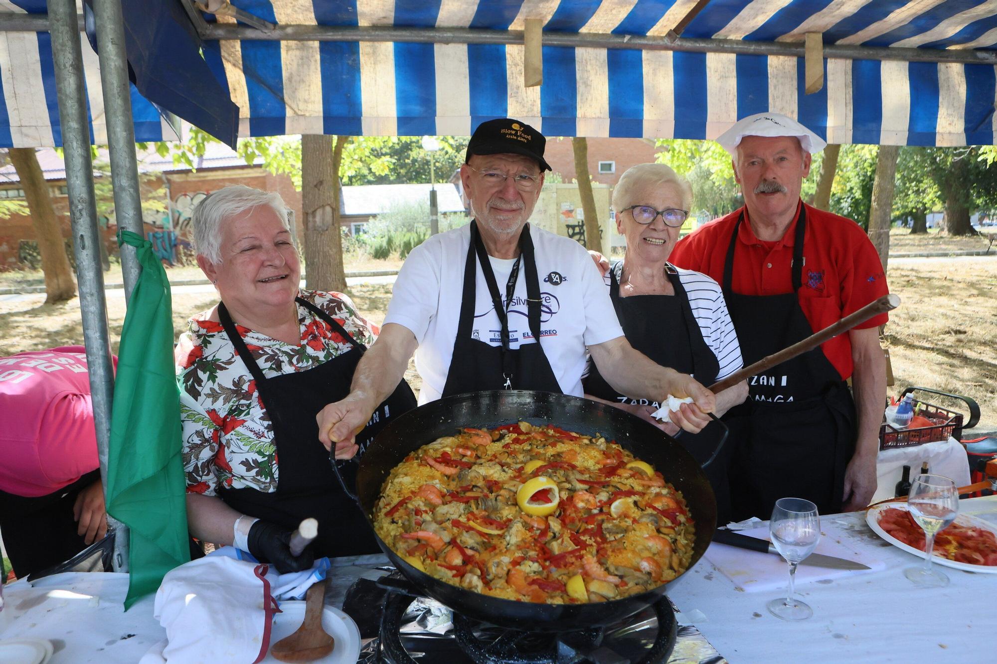 En imágenes: Sabor y ritmo en fiestas de Zaramaga