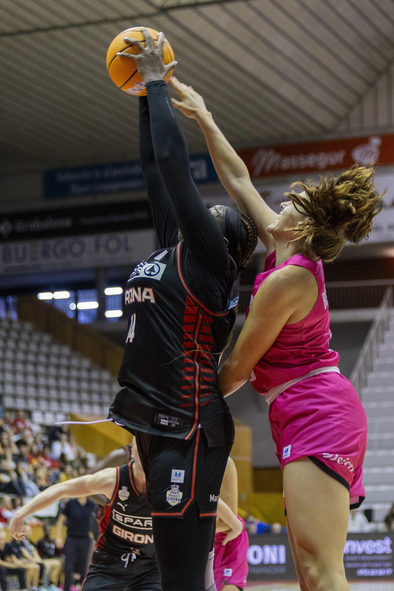El Araski se estrella en Fontajau (90-49)