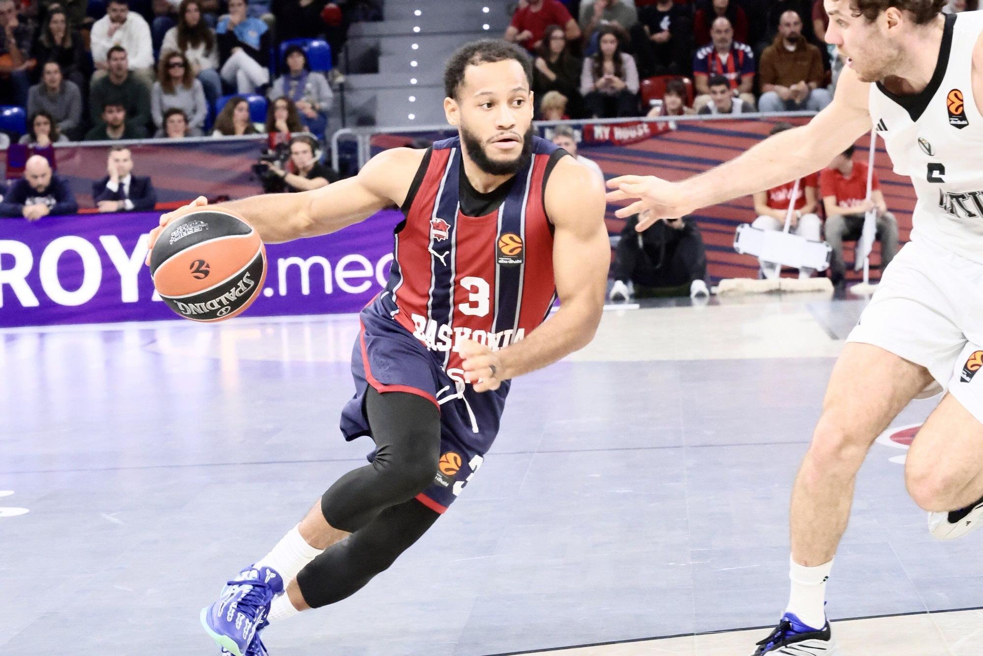 En imágenes: Todas las fotos del Baskonia - Bologna