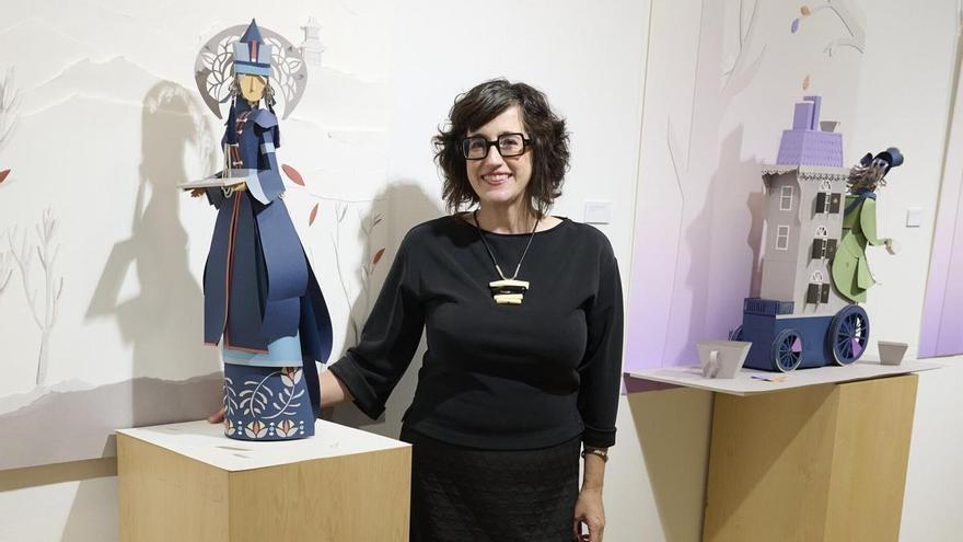 Mila García lleva su universo de papel a la Casa de Cultura de Zizur Mayor