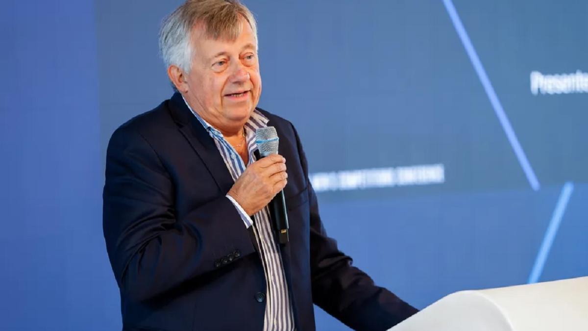 El presidente de la EHF, Michael Wiederer