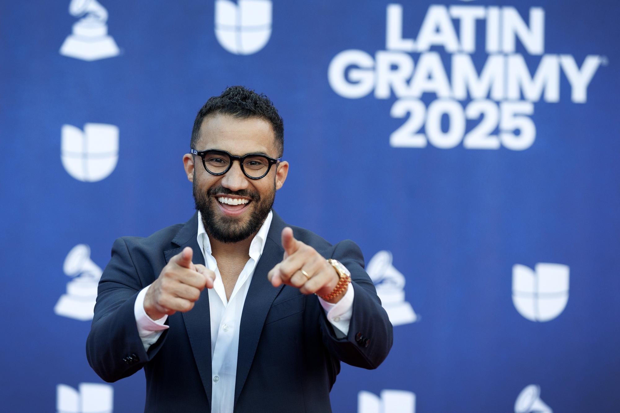 Las mejores fotos de la alfombra roja de los Latin Grammy 2025