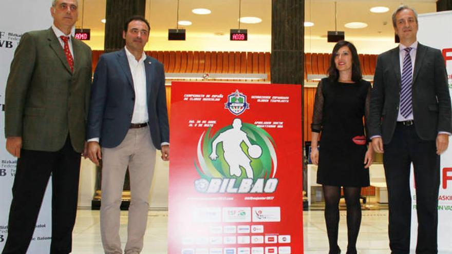 Pasarela de los mejores júniors