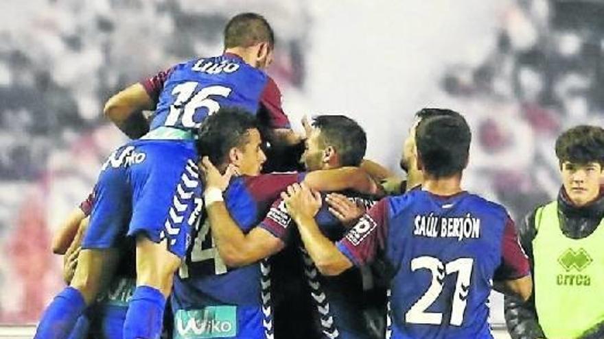 &quot;Ojalá que el Madrid deje Ipurua cabreado&quot;