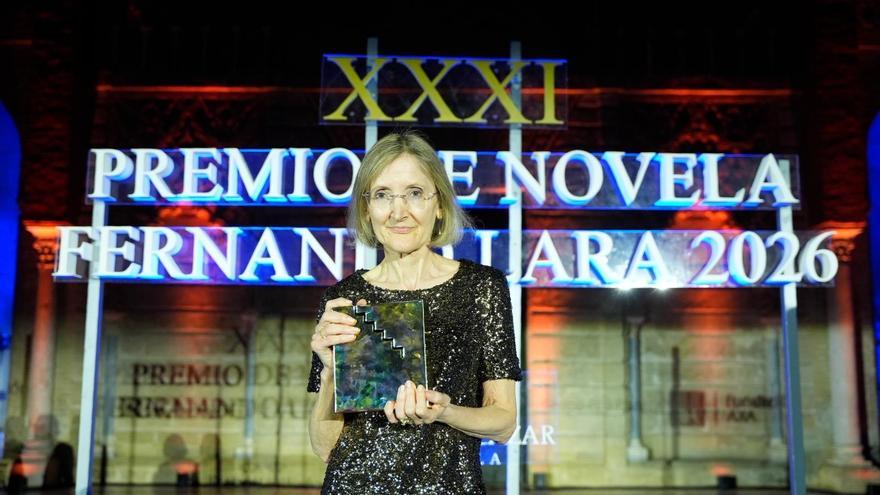 Marta Platel, Premio Fernando Lara de Novela por 'El baile de las criadas'