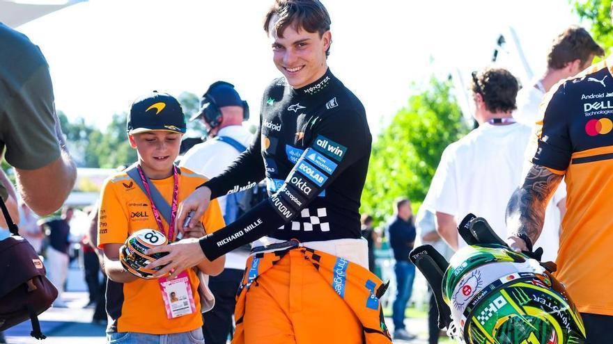 Piastri lidera, tres equipos en tres décimas y Alonso, hundido