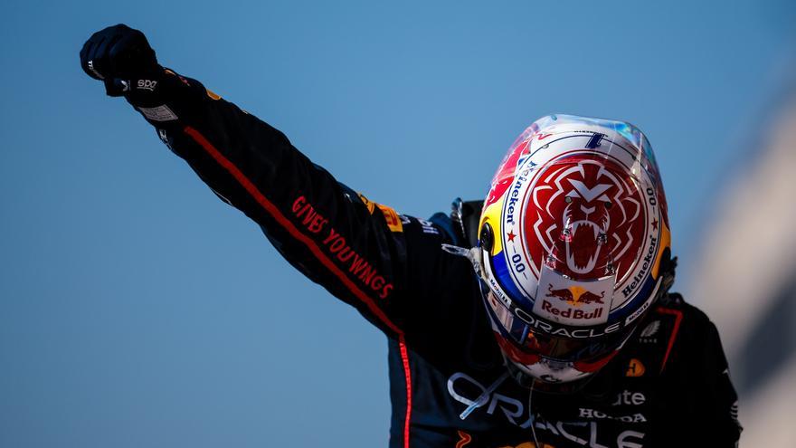 Verstappen se gana el derecho a creer en el título