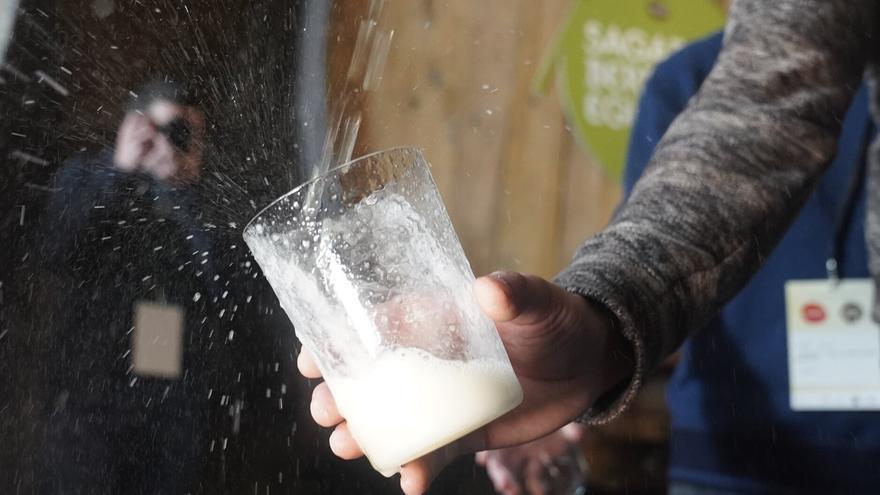 Uber 'muerde' el negocio de las sidrerías: ofrecerá descuentos para acudir al txotx