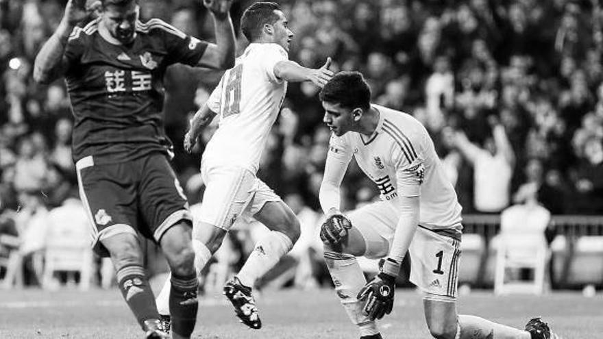 Benítez, pitado, consigue una tregua