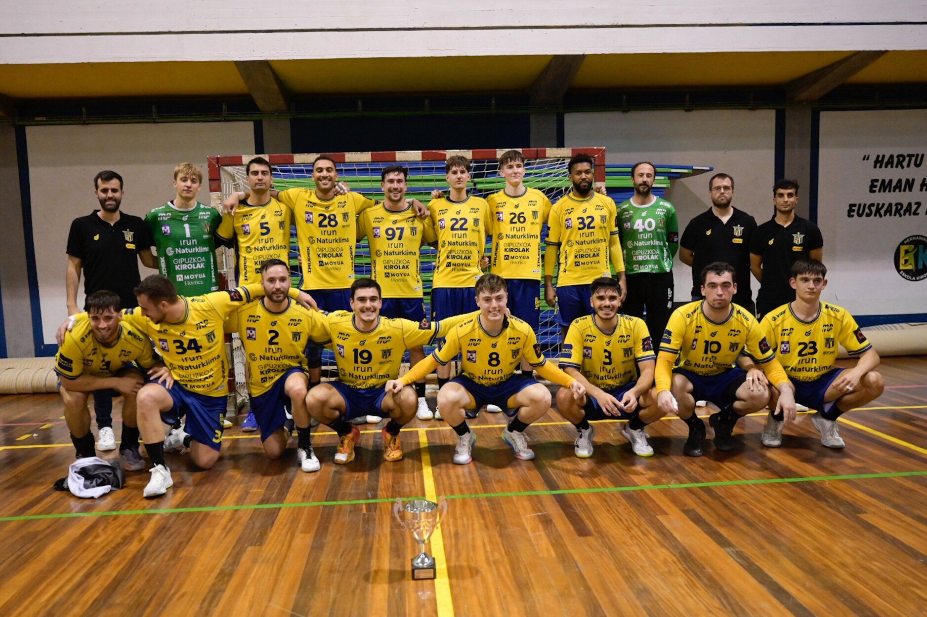 El Irudek Bidasoa Irun, campeón de su décima Euskal Kopa consecutiva ante Amenabar Zarautz