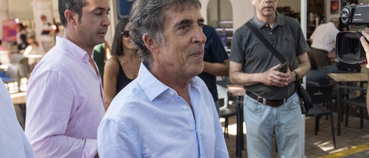Zapatero a tus zapatos