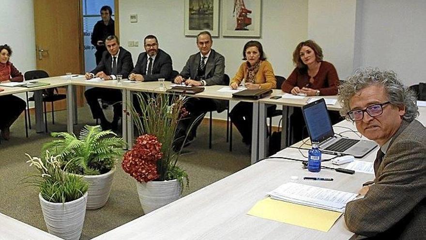 La patronal española  desiste en la demanda contra los convenios vascos