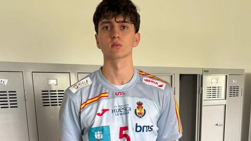 Anaitasuna ficha al joven pivote Diego Lita