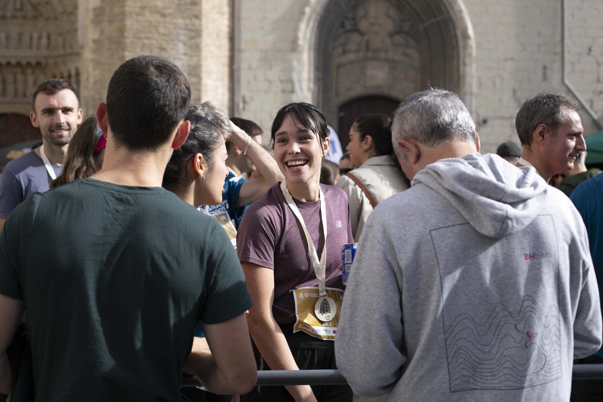 En imágenes: Buen tiempo y buen ambiente en la Conquista de la Almendra (¡Búscate en las fotos!)