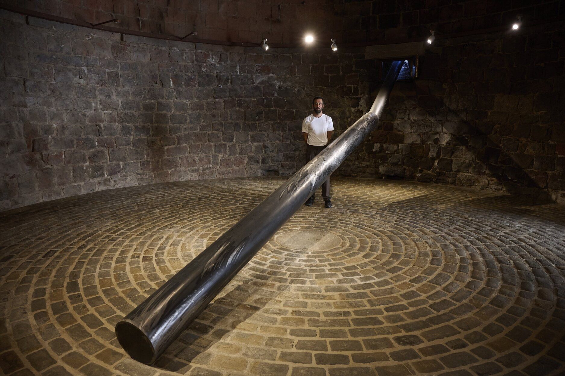 Una instalación escultórica de David Mutiloa para el Horno de la Ciudadela