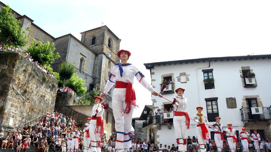 Bera baila por San Esteban