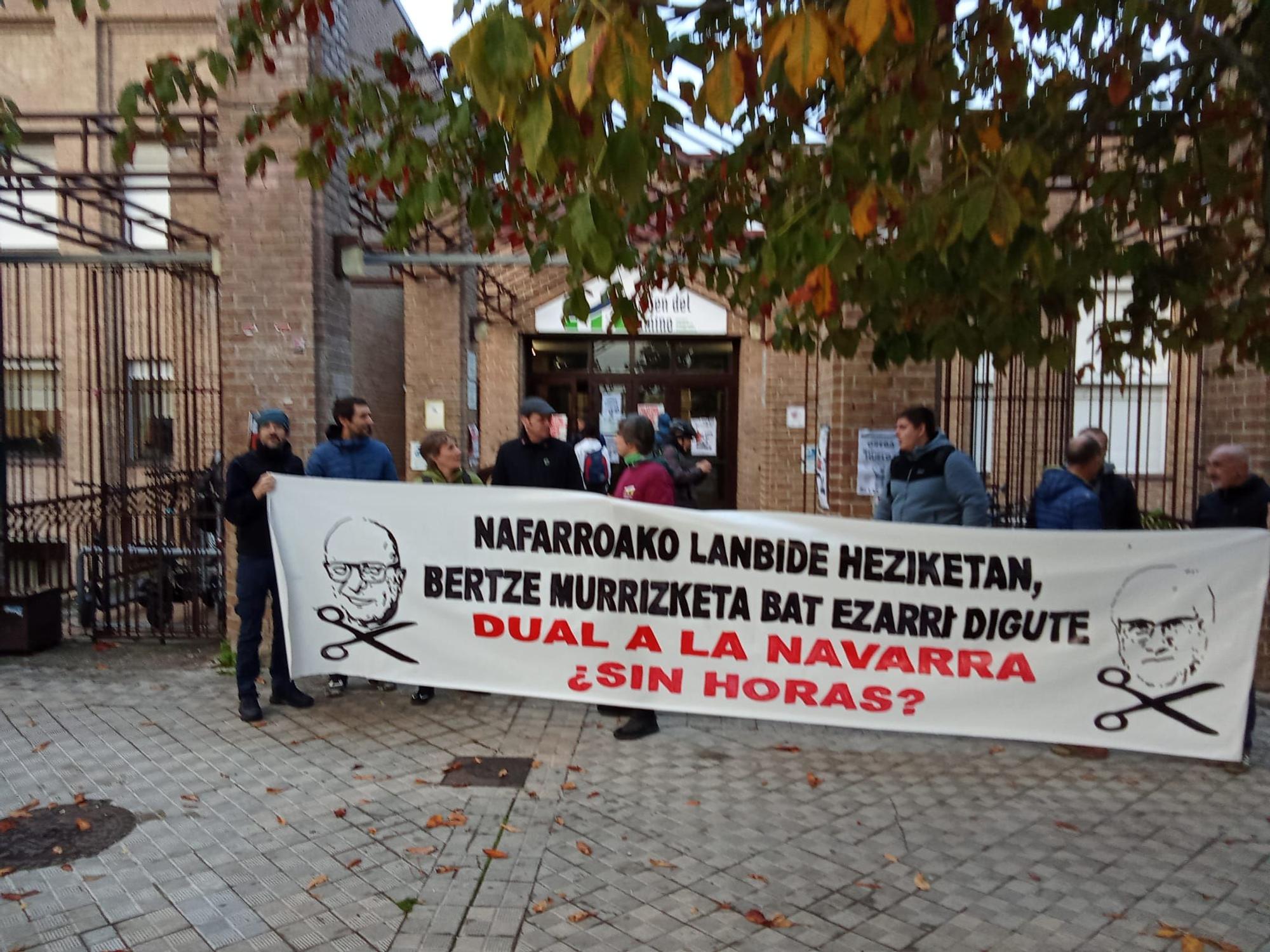 Fotos de la huelga de docentes de Formación Profesional (FP) en Navarra