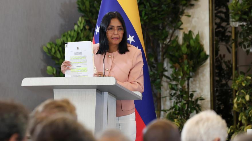 Delcy Rodríguez reclama "independencia nacional" y exige "la liberación inmediata" de Nicolás Maduro