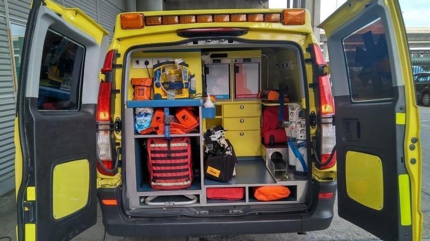 Dos jóvenes heridos al ceder una puerta lateral de una atracción en Ceuta