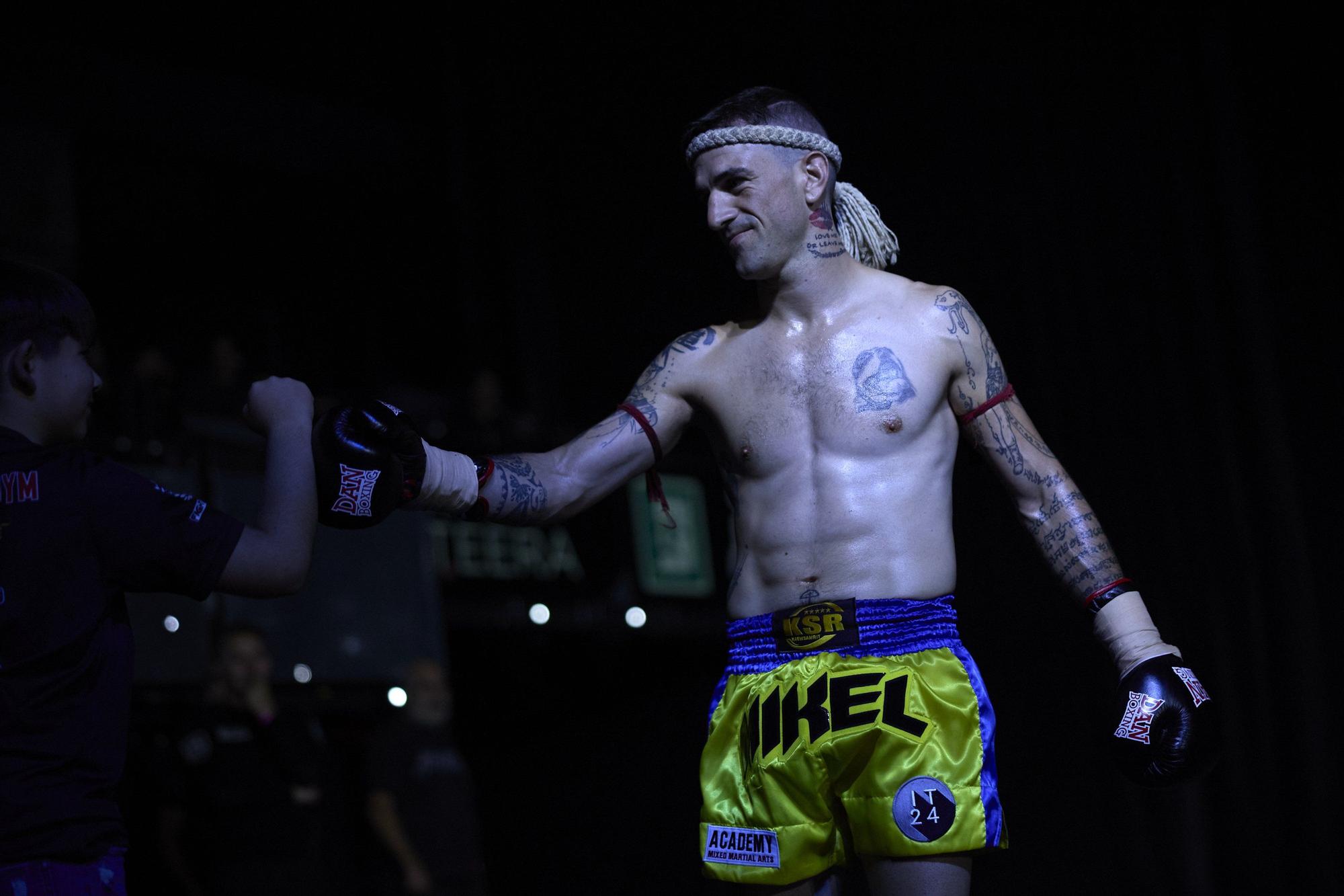 El Muay Thai pone en pie el Navarra Arena