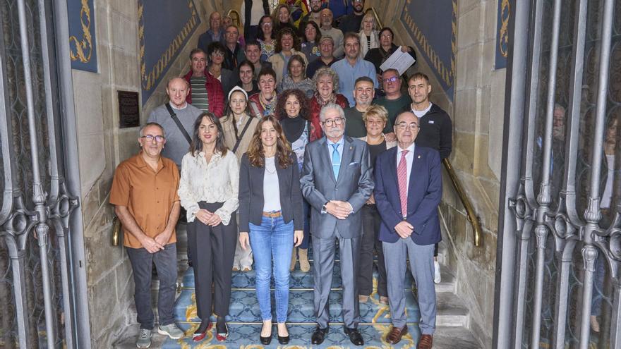 Alkateak diplomak eman dizkie ‘Bihotz Araba Hamabostaldiko’ ikastaroetan parte hartu dutenei