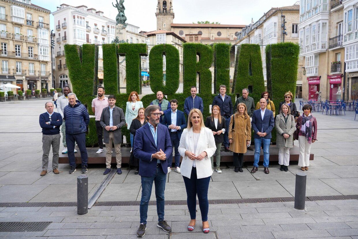 En imágenes: arranca la campaña en Vitoria