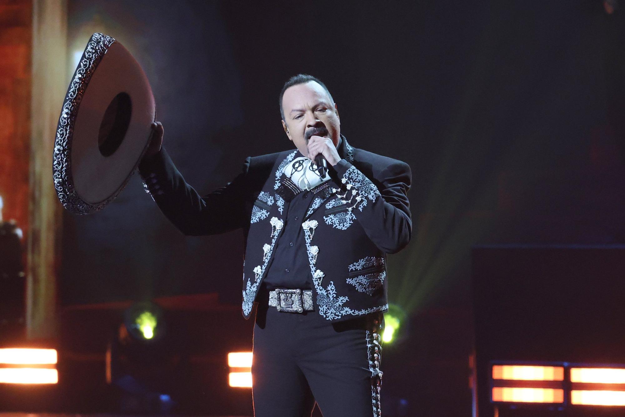 La ceremonia de los Latin Grammy, en imágenes