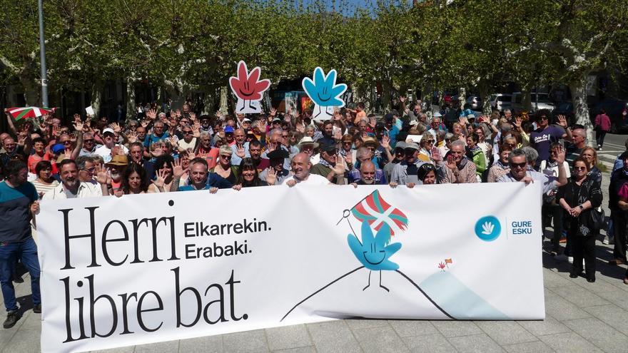 Burujabetzaren alde mobilizatzeko unea delako