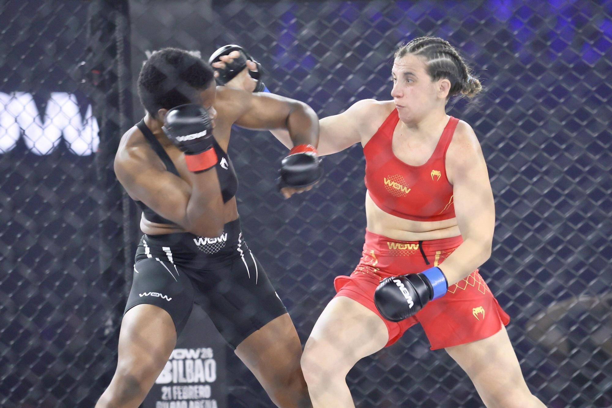 En imágenes: El Buesa se rinde al MMA con Topuria como estrella