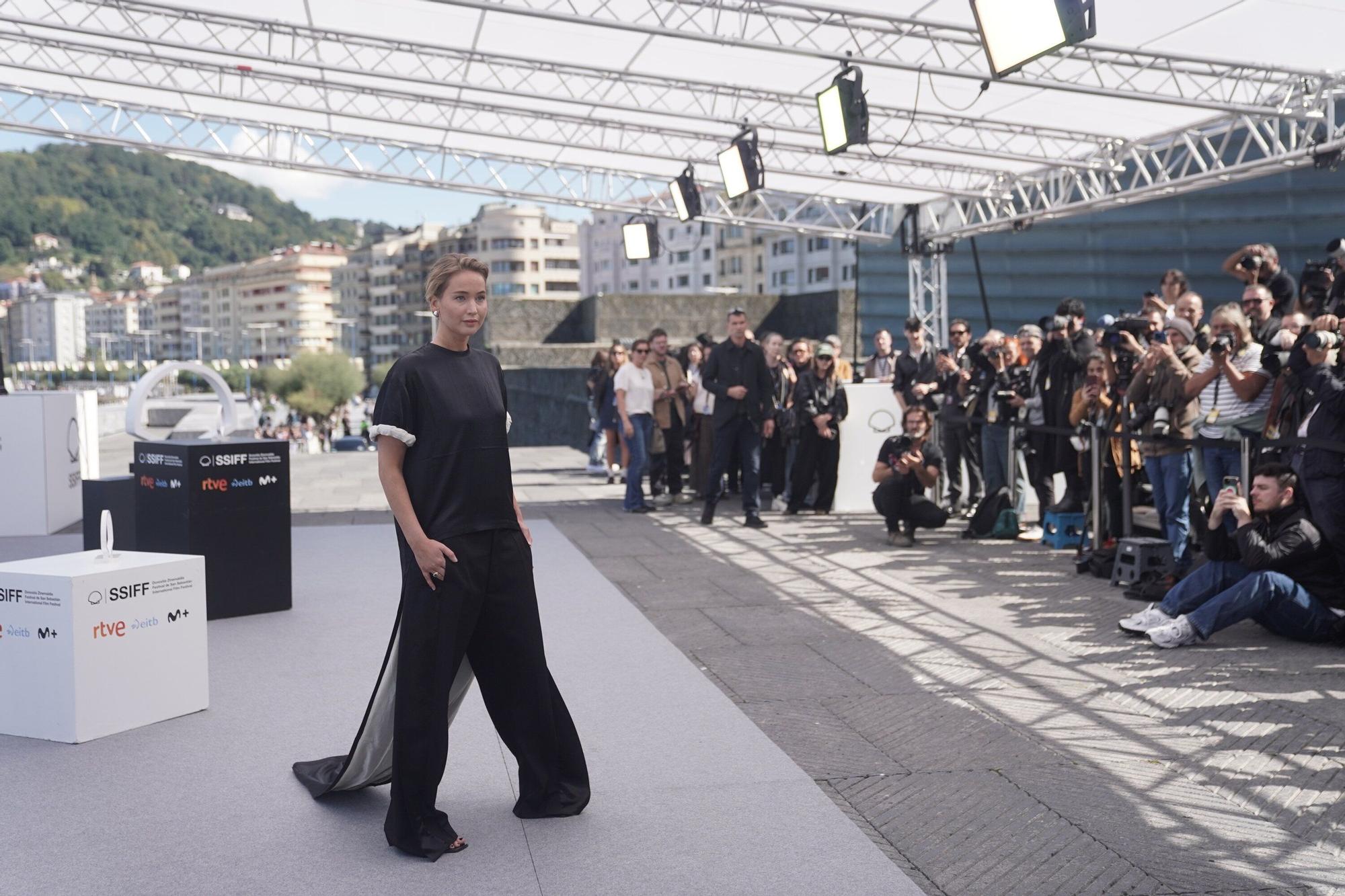 En imágenes: Jennifer Lawrence encandila en Donostia