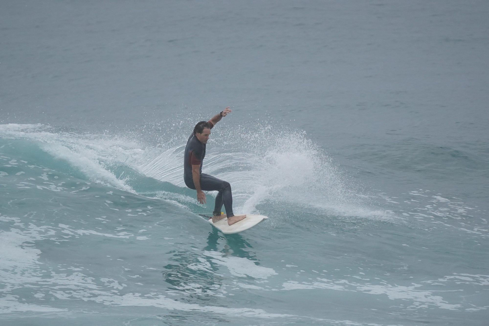 En imágenes: "La comunidad del surf está como loca, suele haber pocos días al año con olas como estas"