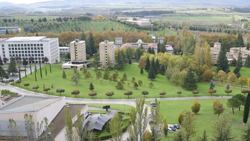 La Universidad de Navarra desbanca a la Autónoma de Barcelona como la mejor del país, según el Ranking CYD