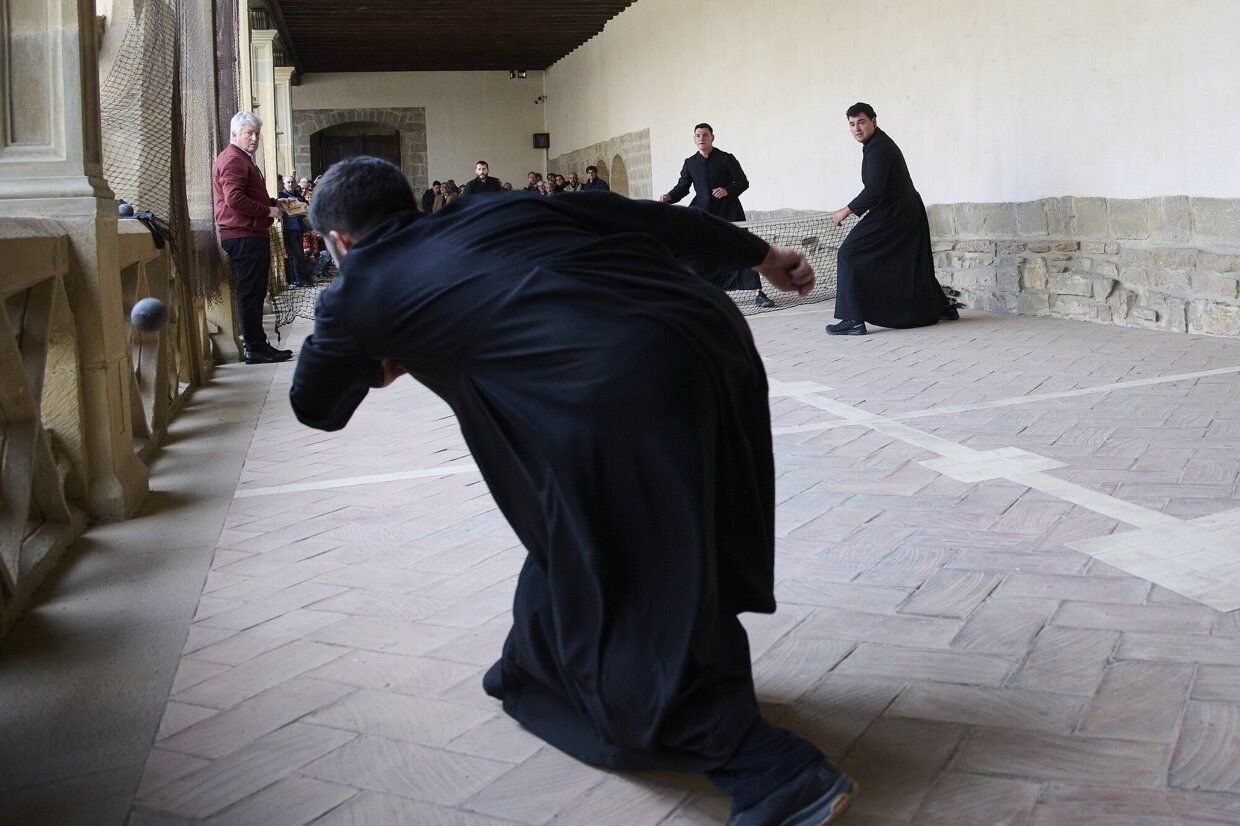 Partido de paxaka en la catedra de Pamplona