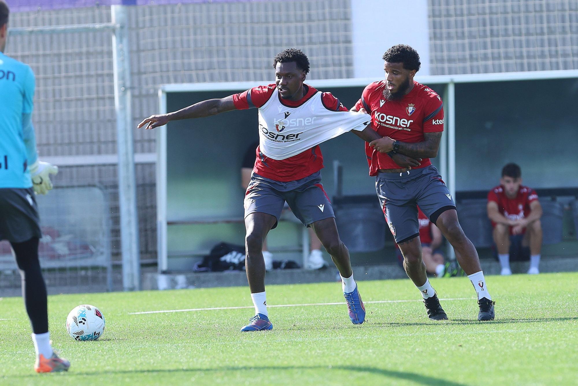 Fotos del entrenamiento de Osasuna antes del viaje a Villarreal