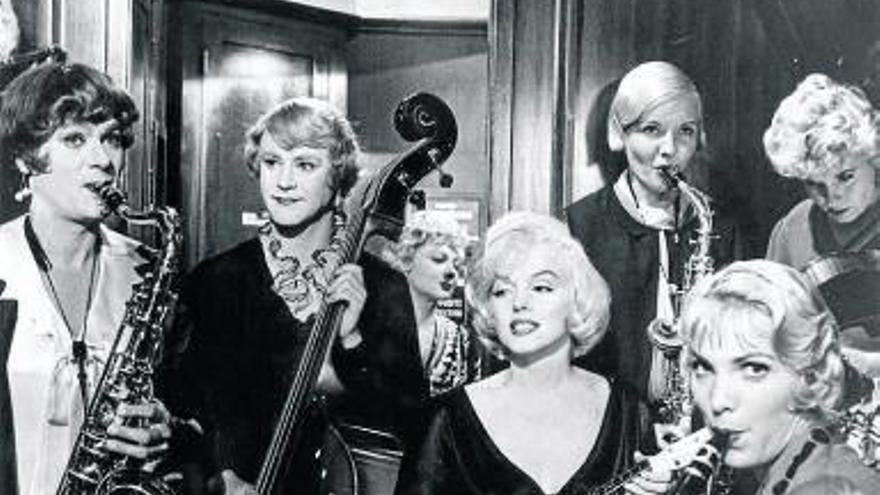 Mítica imagen de Hepburn en ‘Desayuno con...’