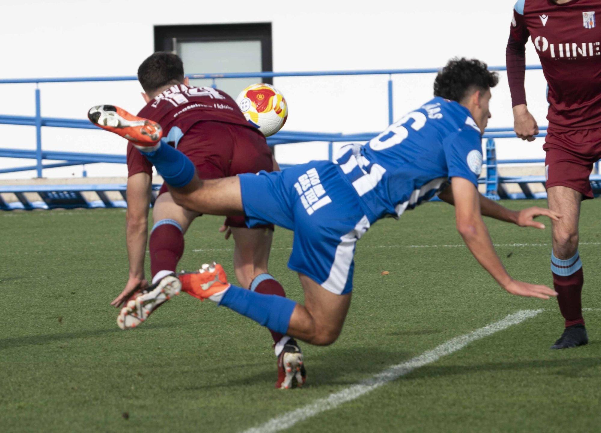 En imágenes: El 'Miniglorias' vence al Beasain en Ibaia