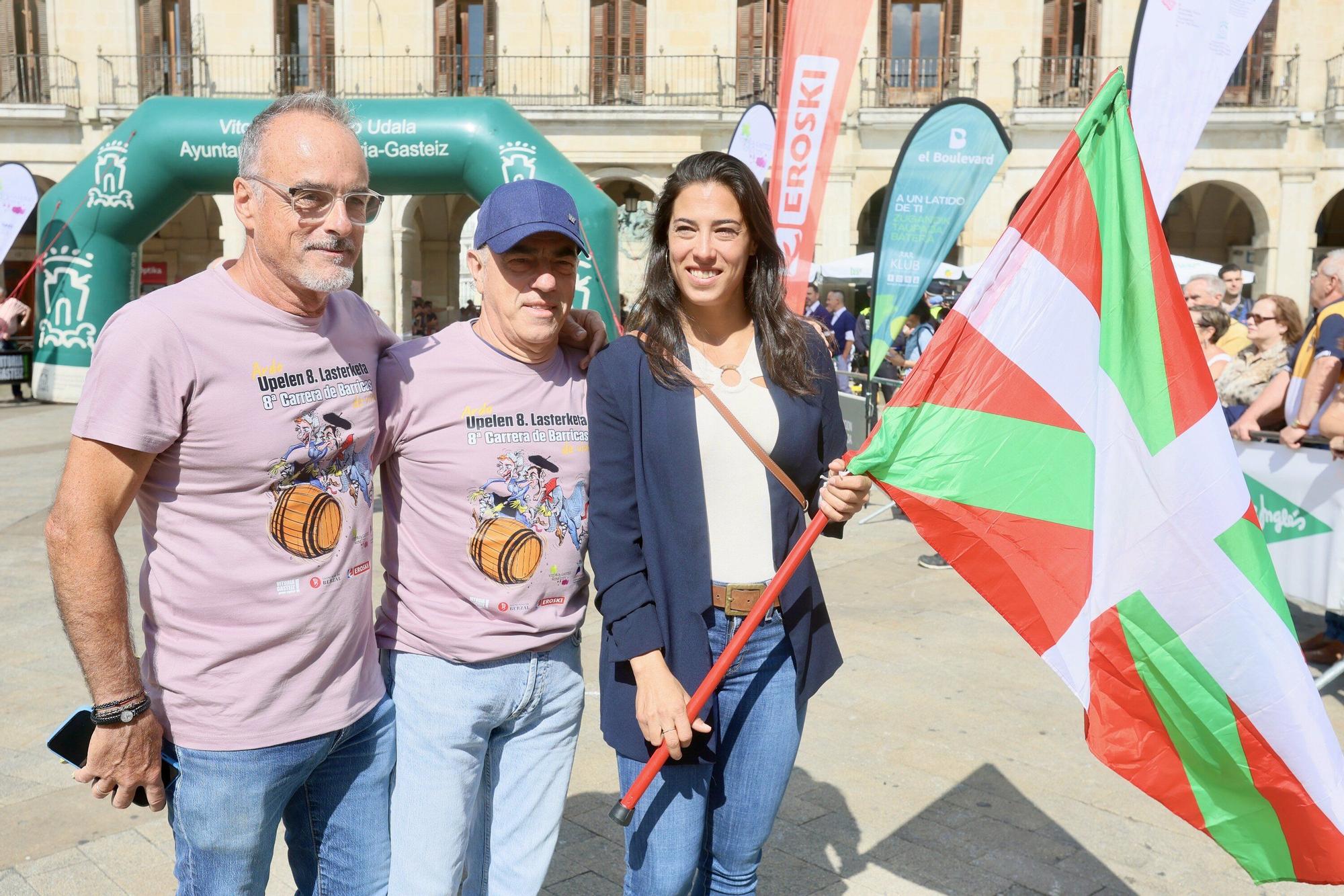 En imágenes: Basatiak gana de nuevo la Carrera de Barricas