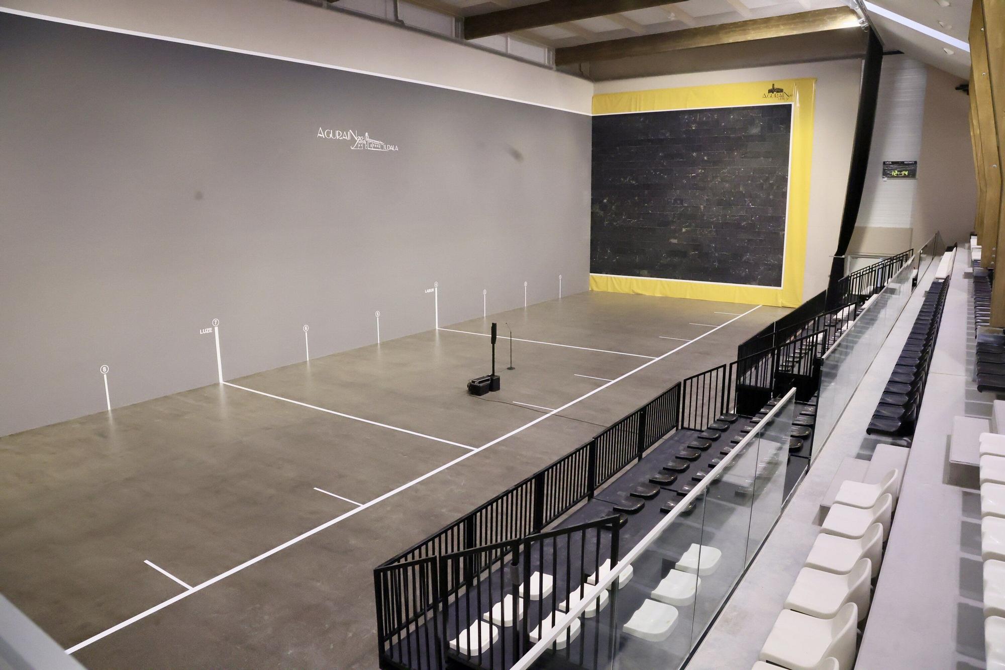 En imágenes: Así ha quedado el polideportivo y el frontón de Agurain tras la reforma