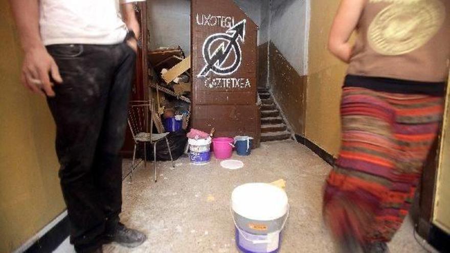 Los okupas de Uxotegi se manifestarán contra la clausura del edificio