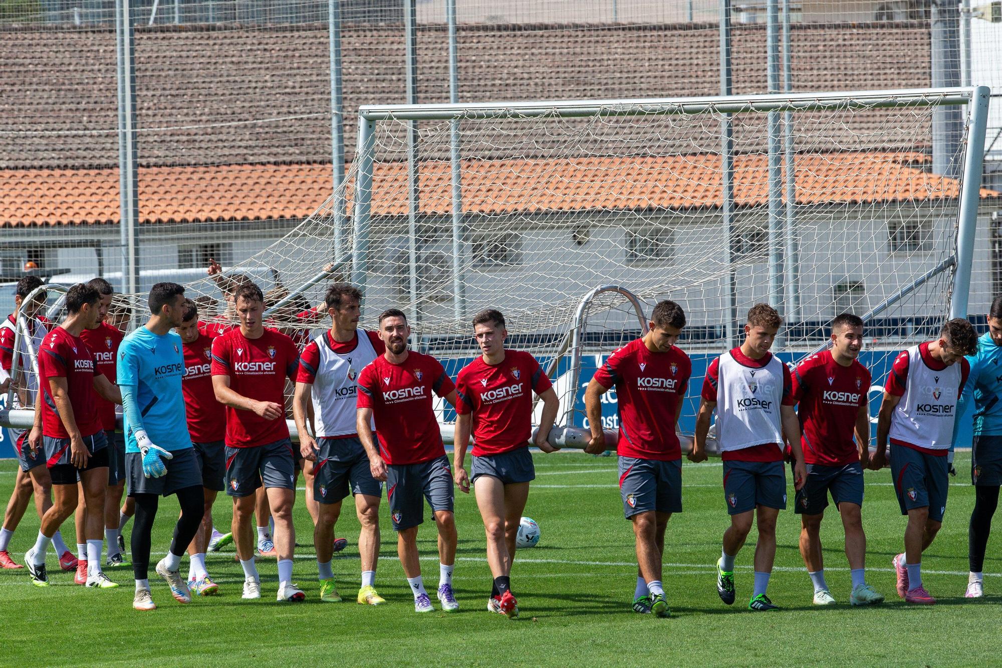 Fotos del entrenamiento de Osasuna en Tajonar del lunes 4 de agosto