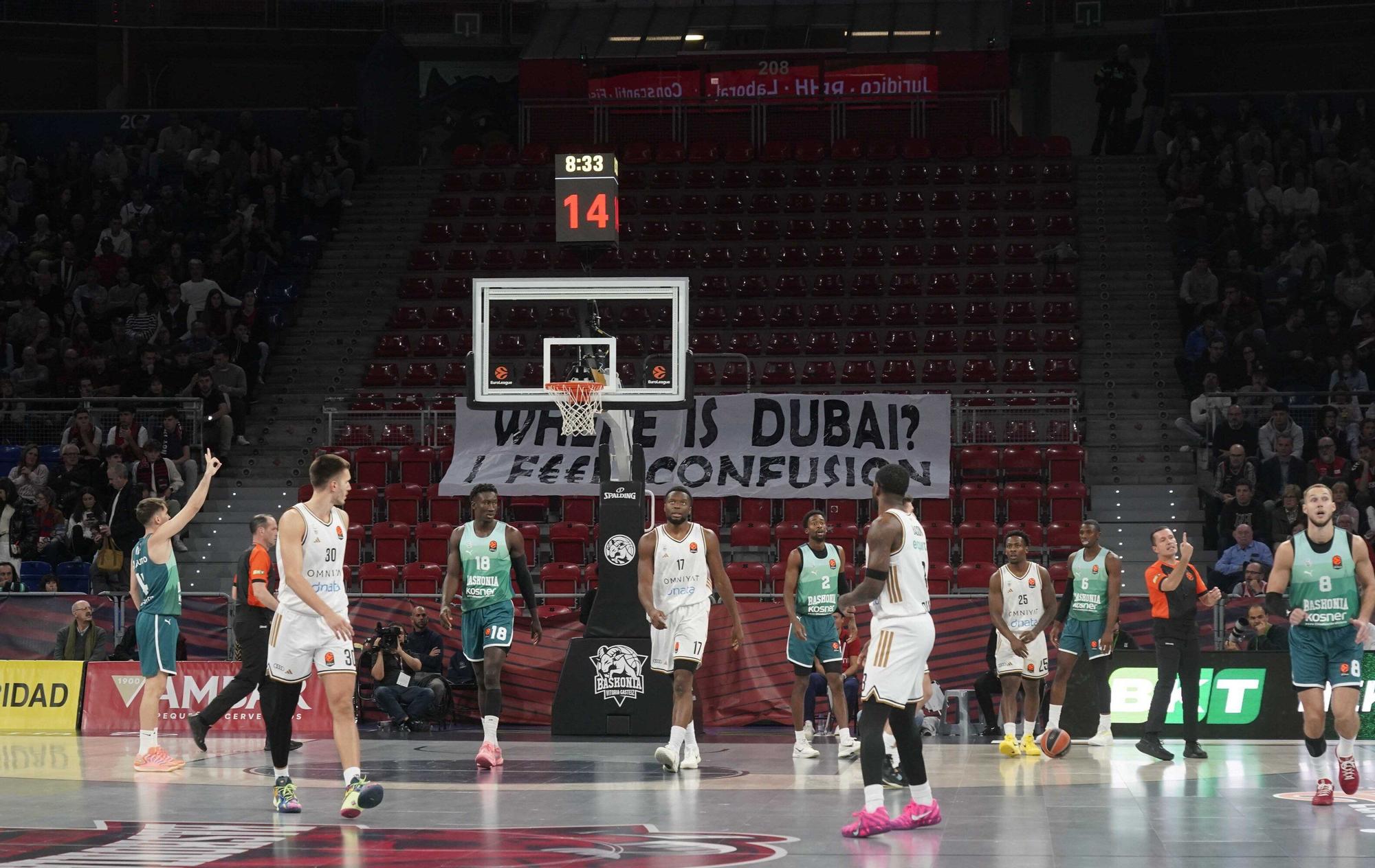 Todas las imágenes del Baskonia - Dubái (92-85)