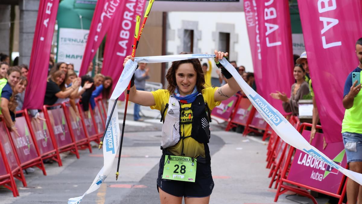 Irati Ortiz de Anda, en la meta de Irura.