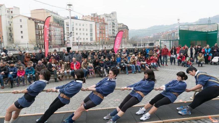 Basque Fest jaialdiak ia 92.000  lagun bildu ditu Bilbon