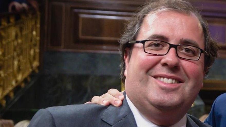 El Supremo imputa a Casero por supuestos contratos irregulares