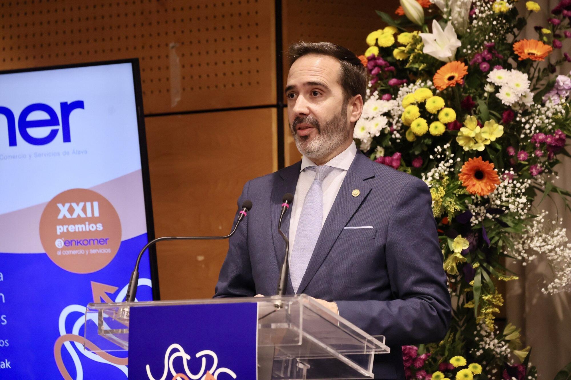 En imágenes: Premios Aenkomer al Comercio y Servicios de Álava